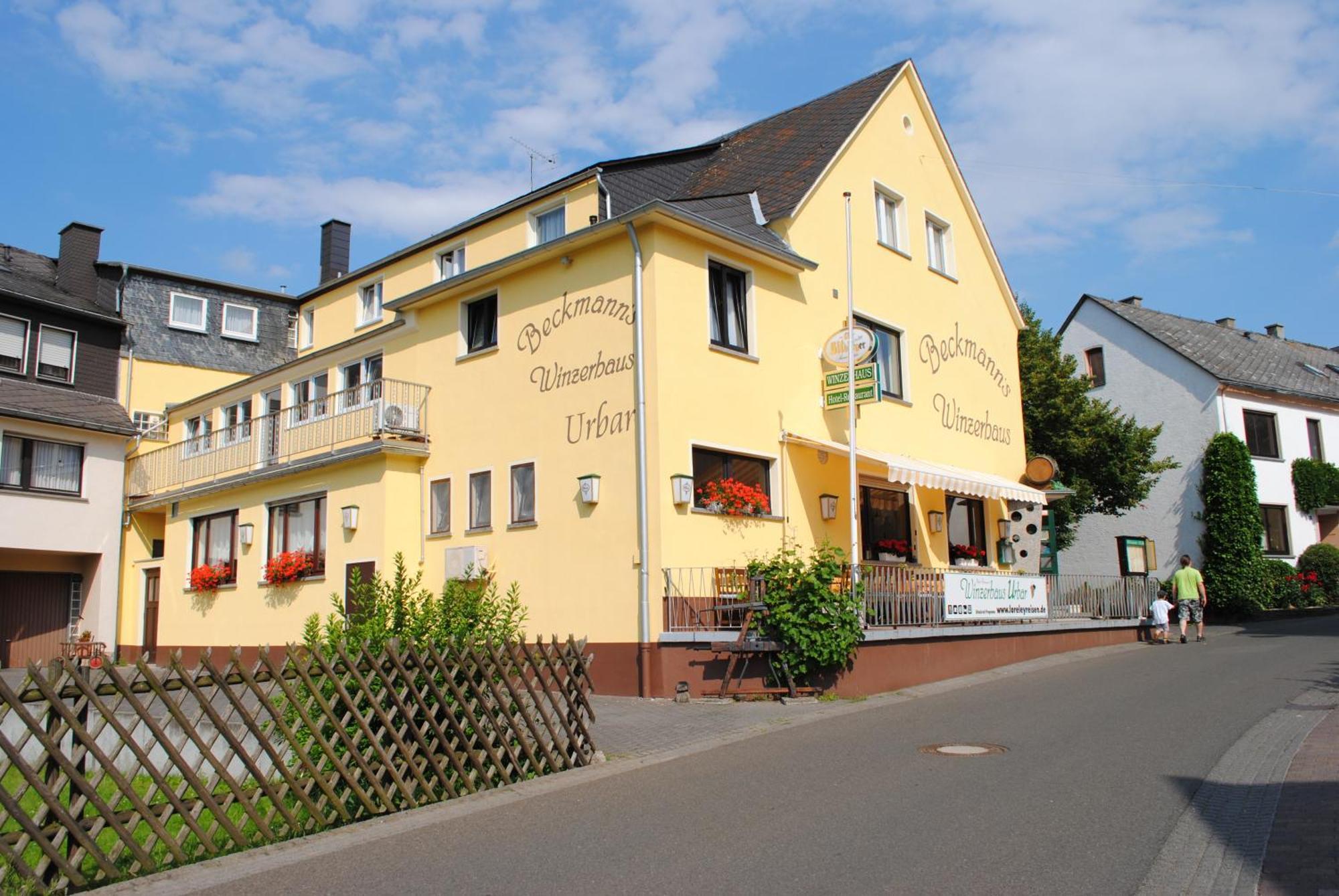 Hotel & Restaurant Beckmanns Winzerhaus Urbar  Exteriör bild